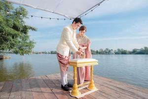 ชุดไทยเจ้าสาว ชุดไทยจักรพรรดิ์ เช่าที่แบมบี้ เวดดิ้ง ห้วยขวาง